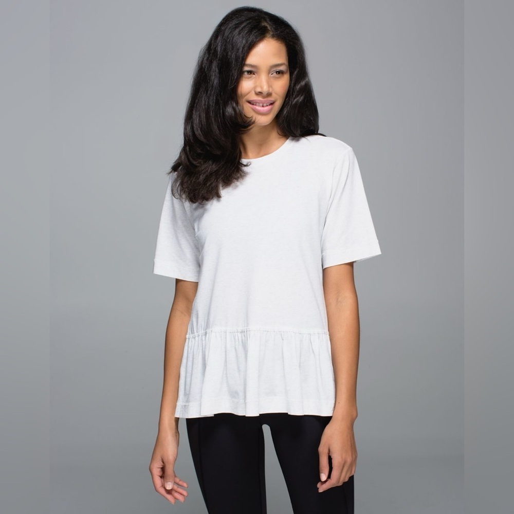 Lululemon - Flouncey Tee - Heathered White - S/M - Good Used Condition!!